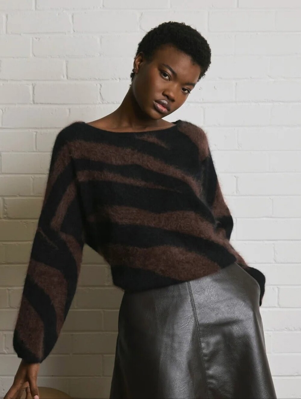 Brodie Cashmere Brushed Zebra Stripe Sweater Brown/Black